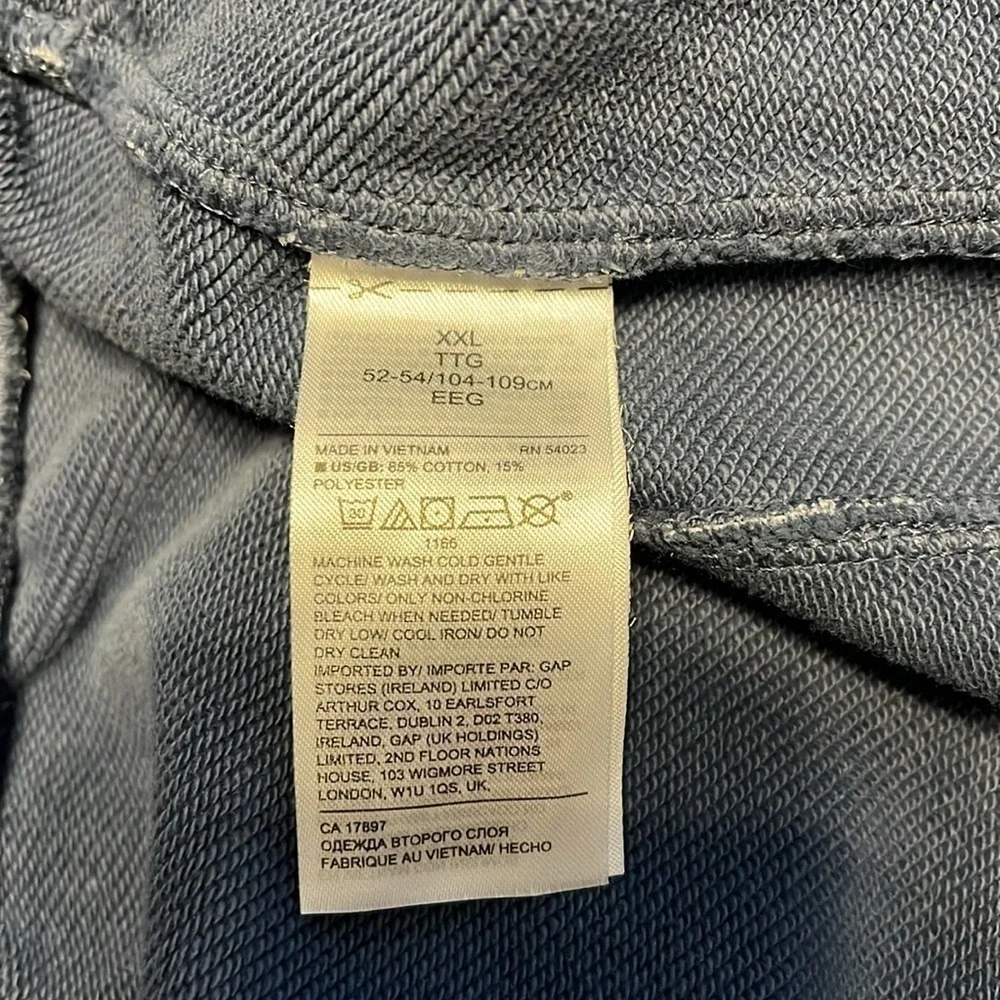 Men’s NWT XXL Banana Republic Blue Lounge Shorts 8” Inseam.